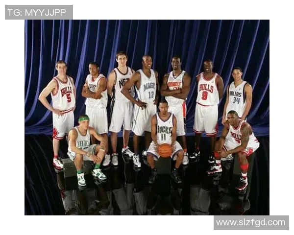 弗雷德范弗利特的崛起之路:从无名小卒到NBA明星的奋斗历程 弗雷德范弗利特的崛起之路:从无名小卒到NBA明星的奋斗历程